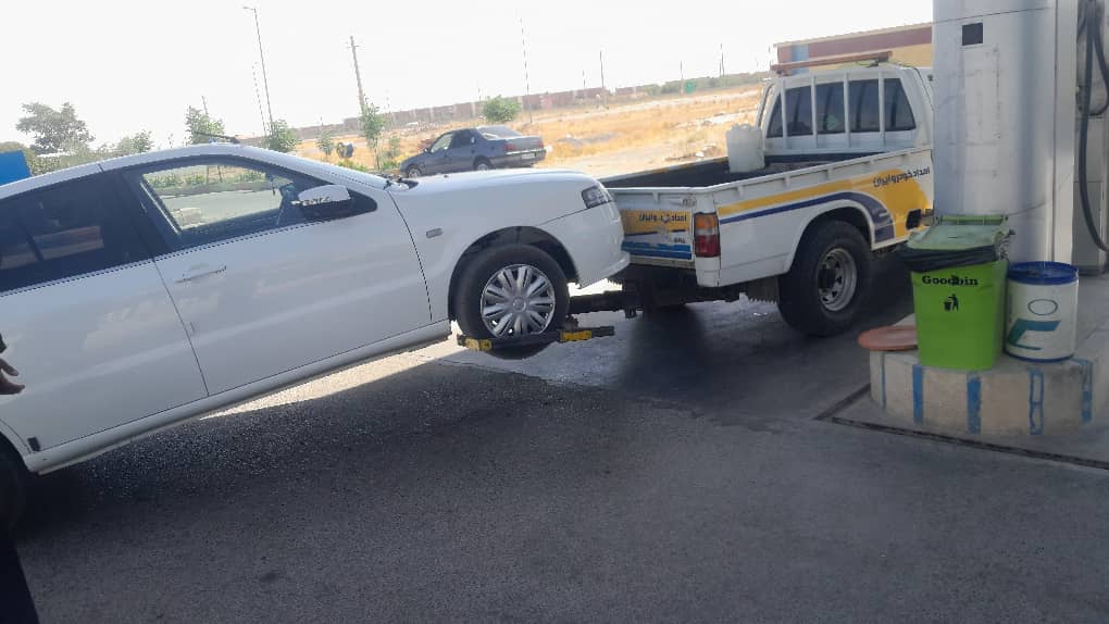 امداد خودرو رزن