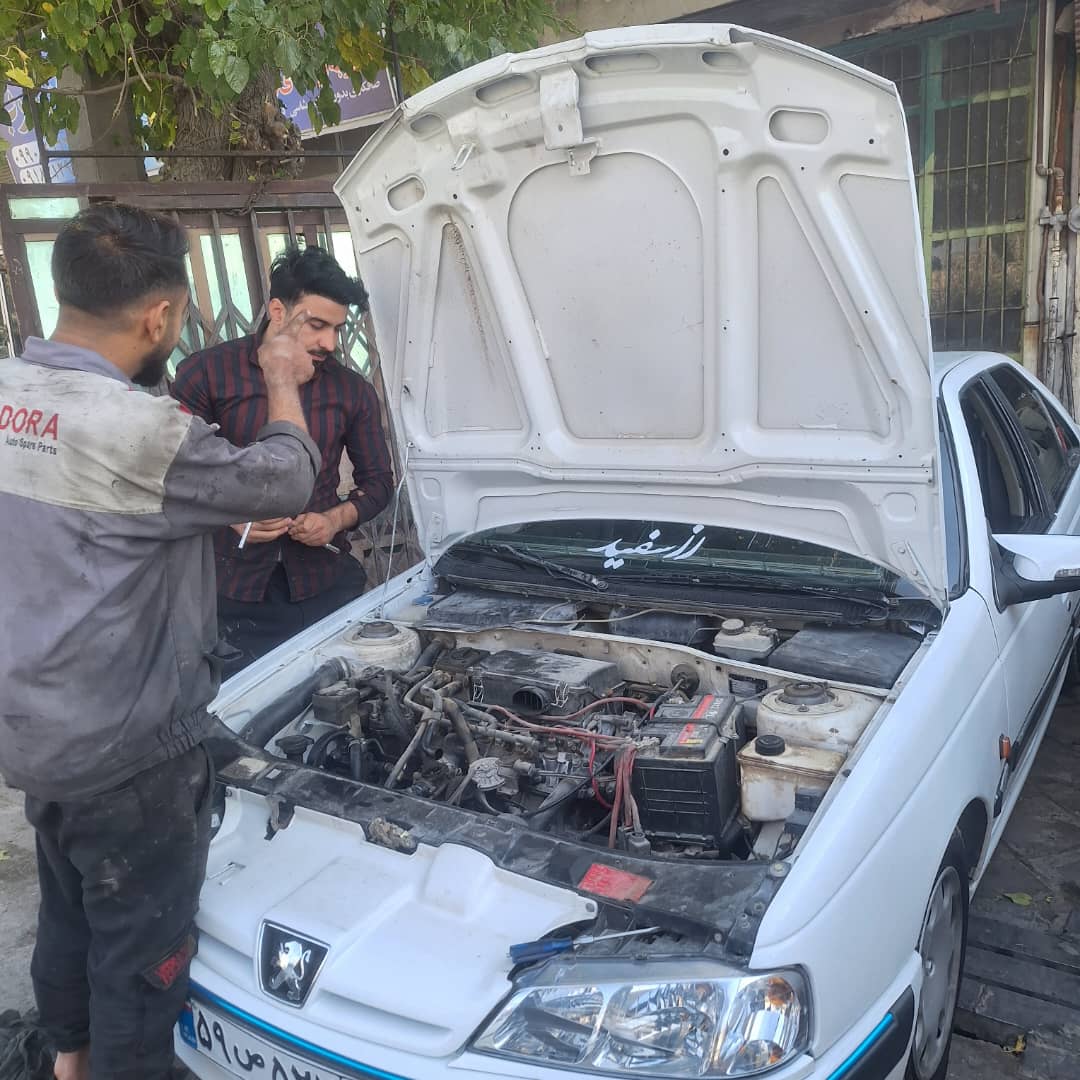 امداد خودرو رزن